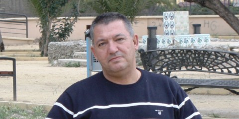 Francisco Canes horizontal