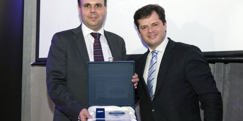 galardon Sanofi ok